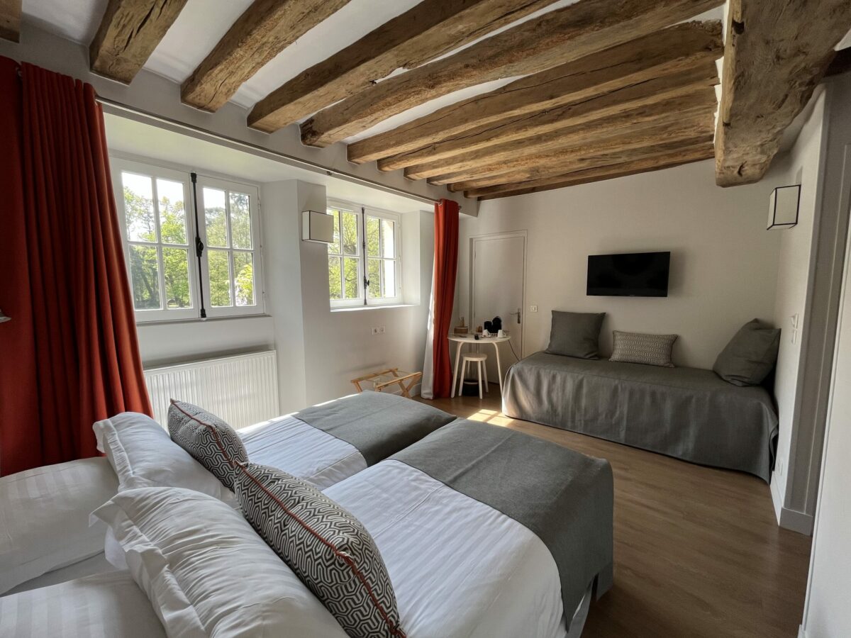 chambre 2 avec 3 personnes