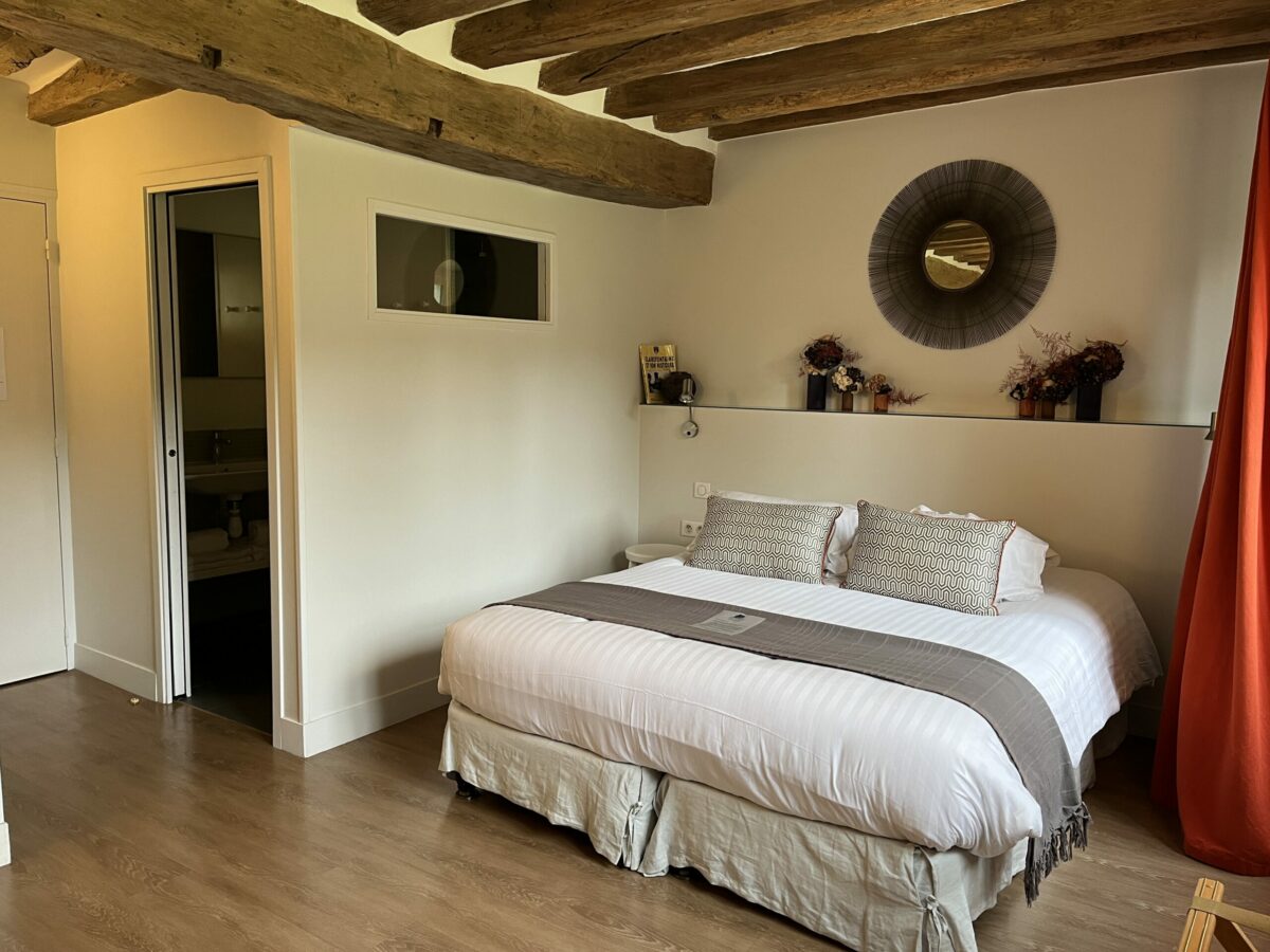 chambre 2 lit double