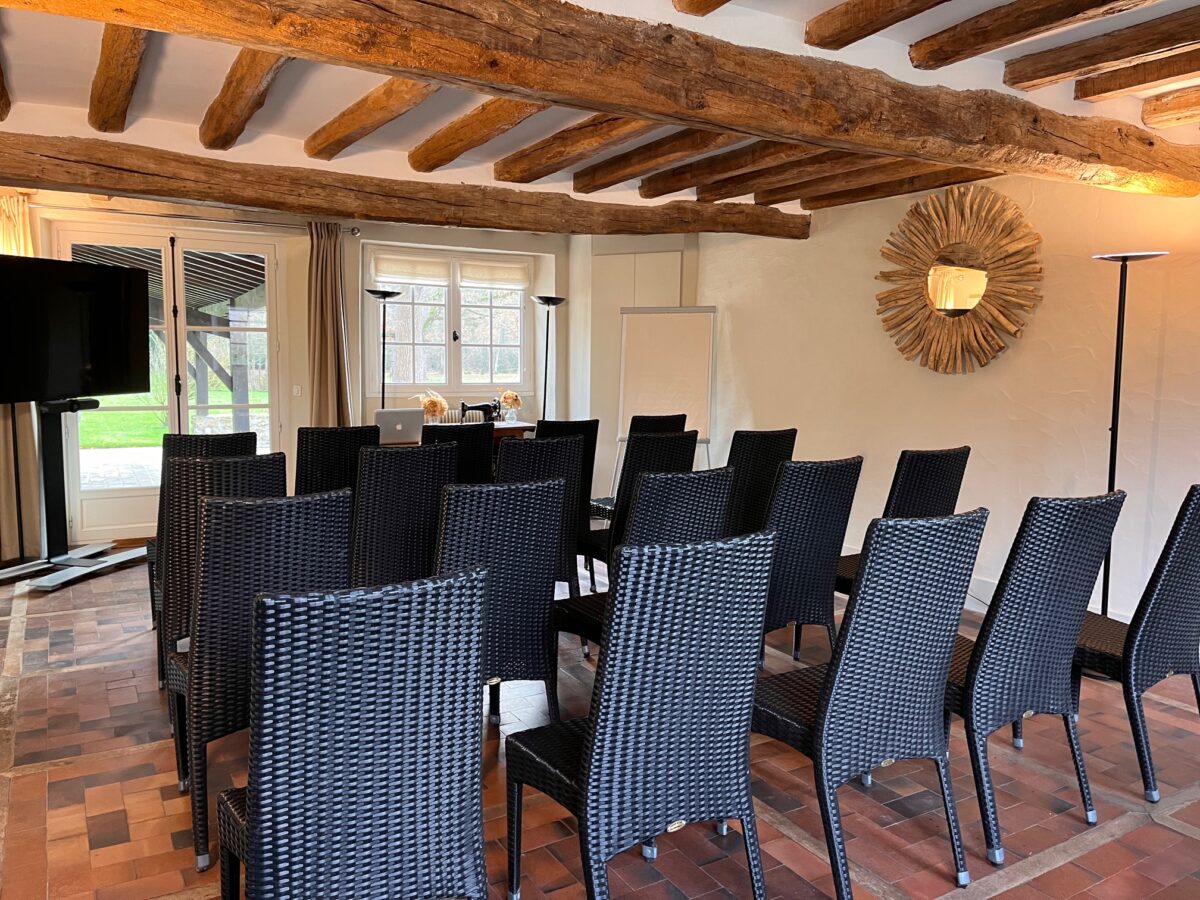 salle séminaire en amphithéâtre à Clairefontaine