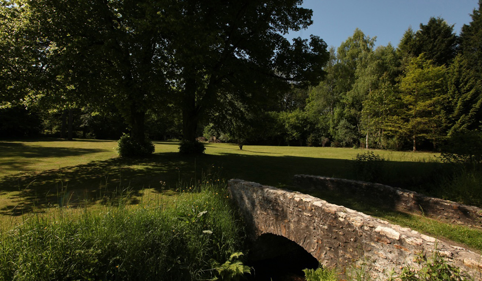 Jardin maison hôtes Moulin de Vigris